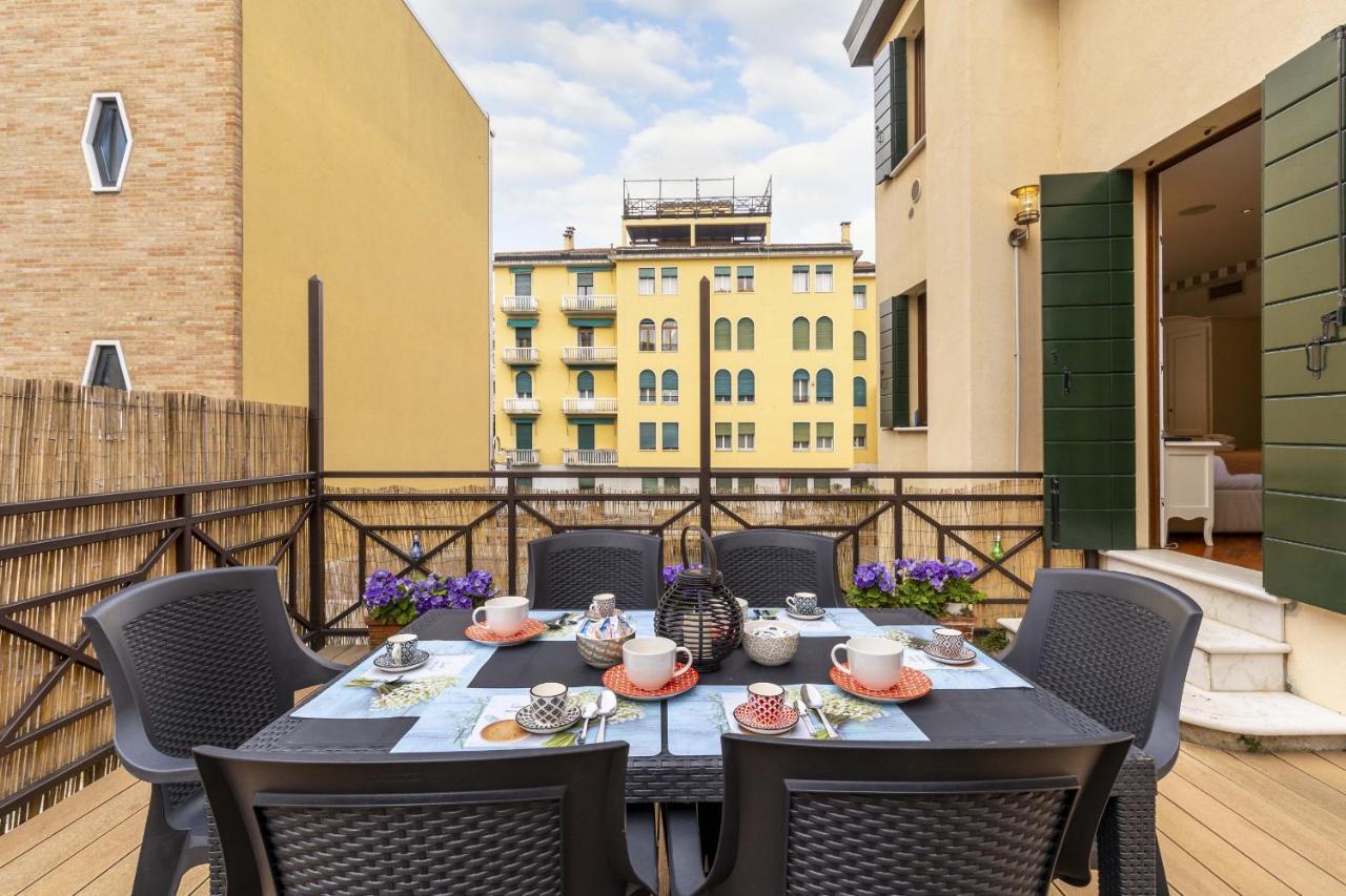 Tolentini Canal View & Terrace By Wonderful Italy Venecia Exterior foto